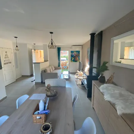 91m2, Piscine, Clim, Calme, Proche Roquebrune-sur-Argens